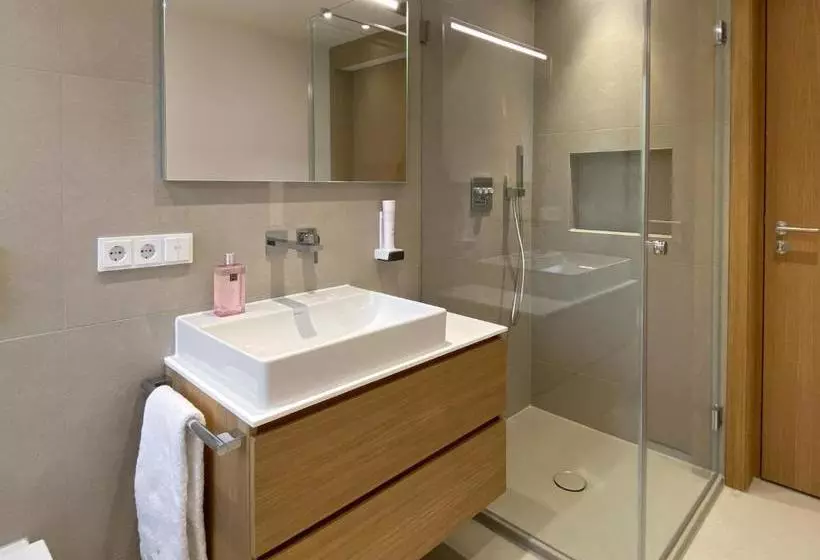 Toploft Serviced Apartments