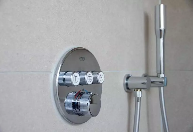 Toploft Serviced Apartments