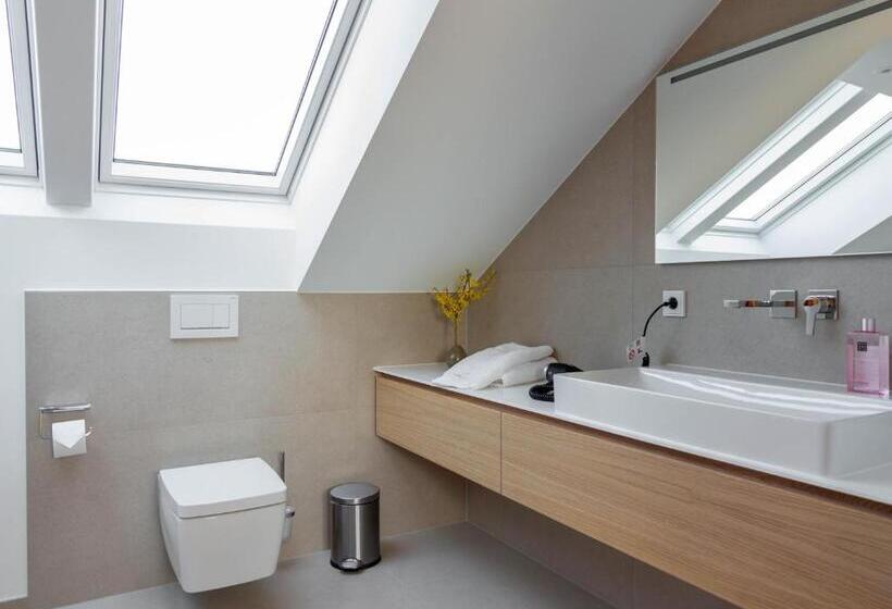 Toploft Serviced Apartments