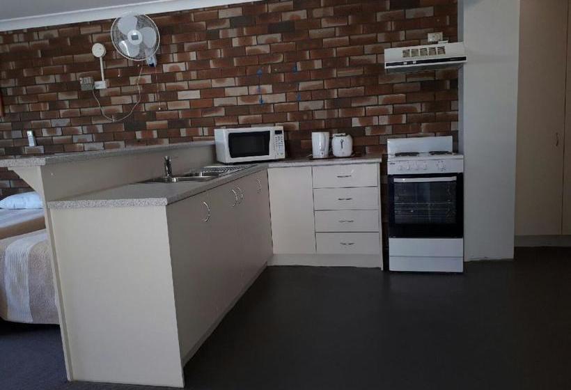 Ettalong Beach Motel