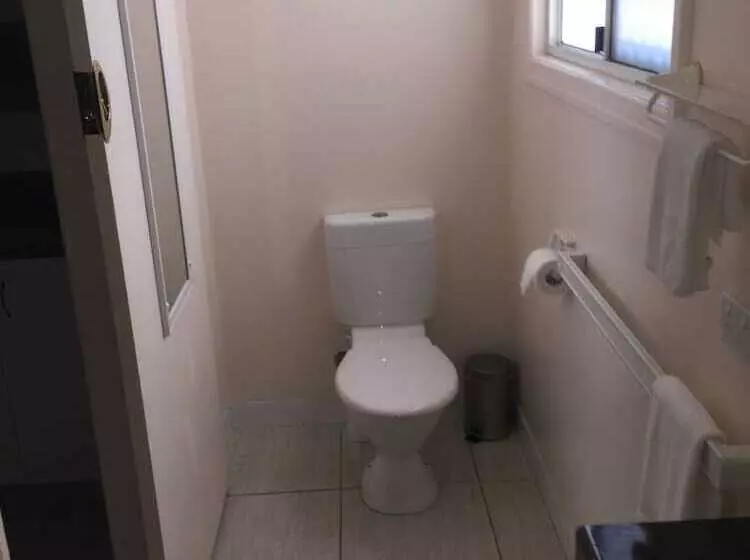 Granville Tavern And Motel