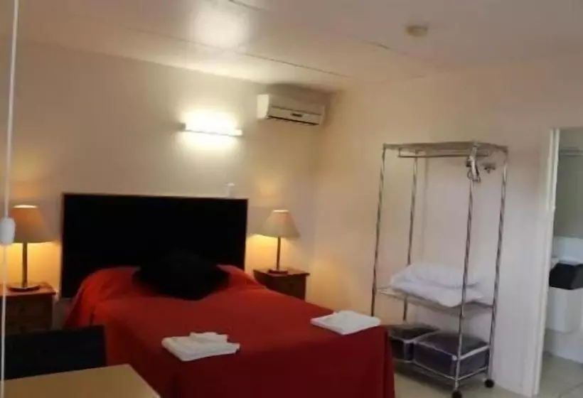 Granville Tavern And Motel