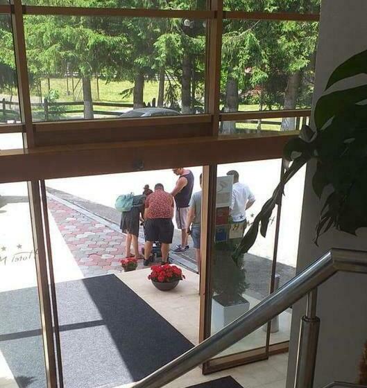 هتل Miraj Restaurant & Sauna & Biliard