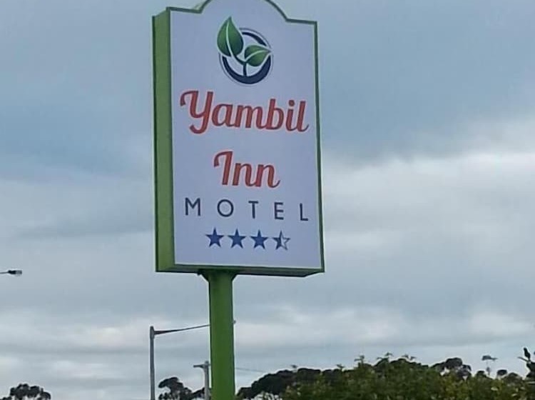 ホテル Yambil Inn