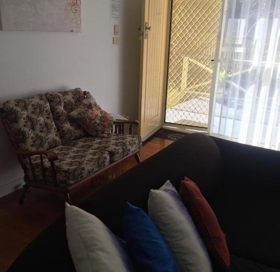 פנסיון La Casa Della Nonna In Australia