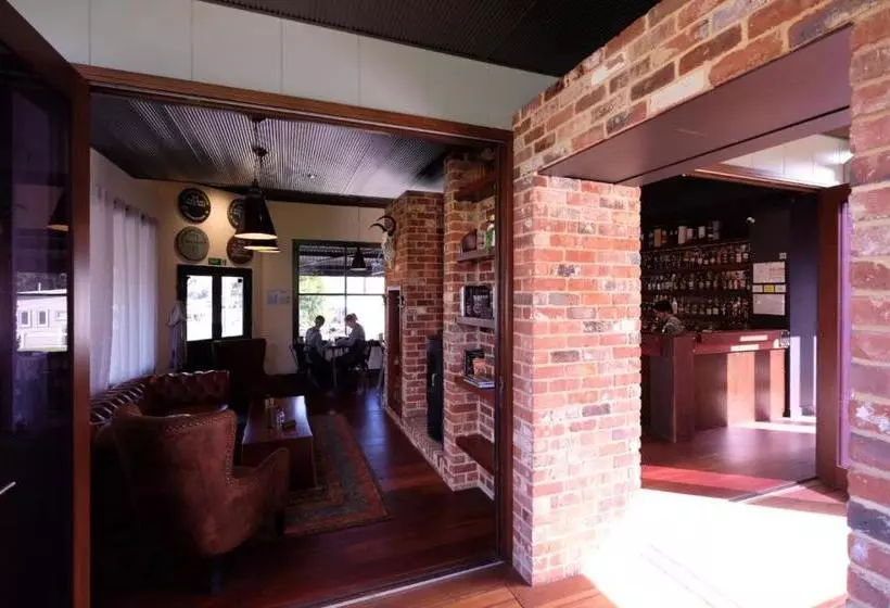 Lomakeskus Jaspers Cabins