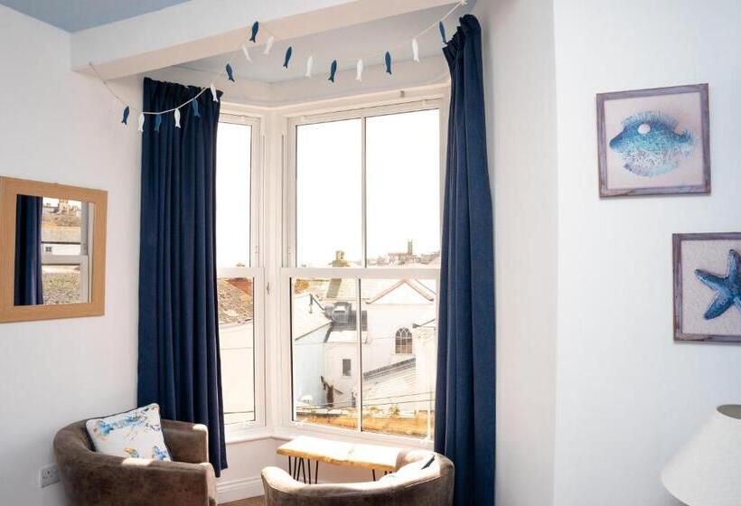 هاستل Easypz Stay