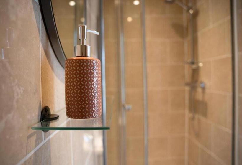 هاستل Easypz Stay