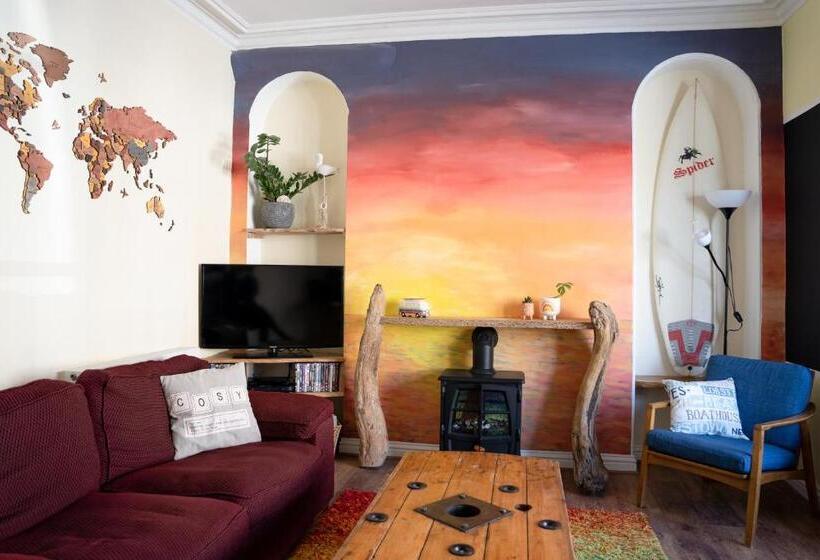 هاستل Easypz Stay