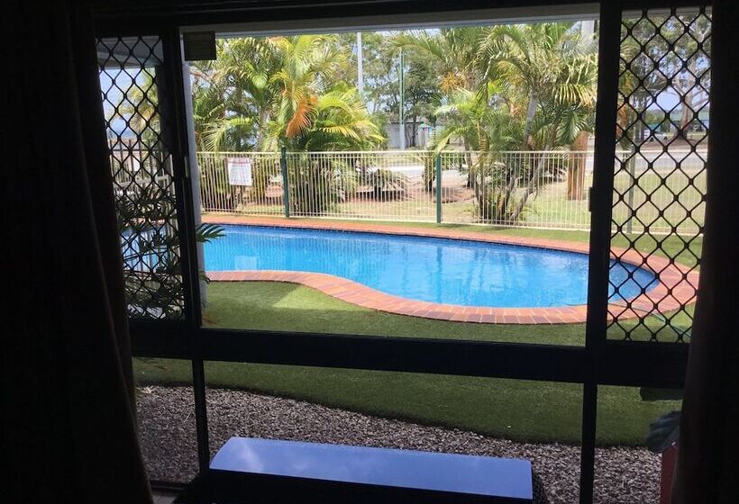 Bribie Waterways Motel