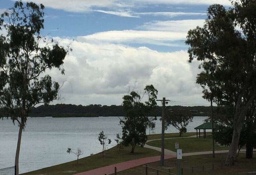 Bribie Waterways Motel
