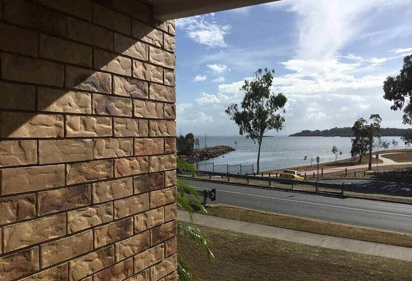 Bribie Waterways Motel