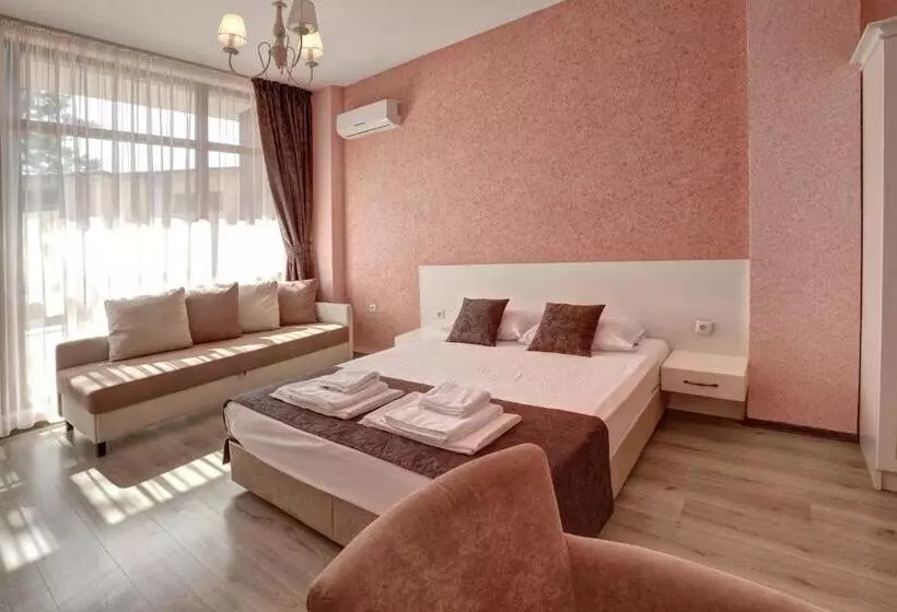 Complex Hunter S Beach