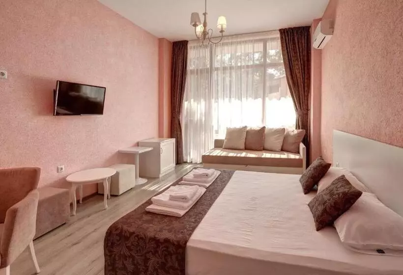 Complex Hunter S Beach