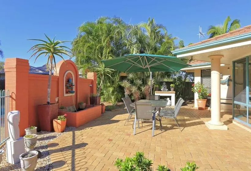 Golden Cane Bed & Breakfast