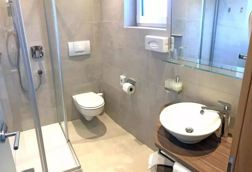 Hotelli Pension Irma