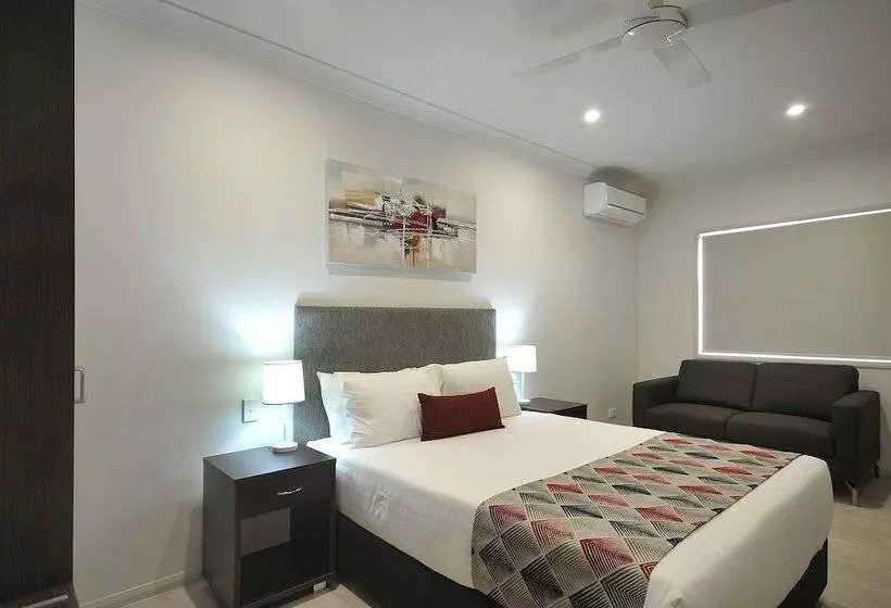 Northpoint Motel Apartments