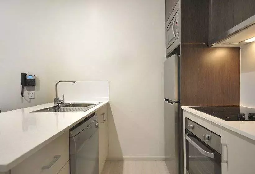 Northpoint Motel Apartments