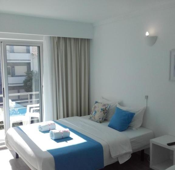 Пансион Residencial Tropicália Al