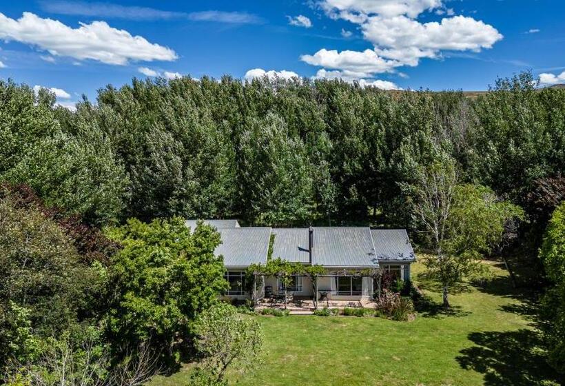 Hotel Lowestoffe Country Lodge Trout