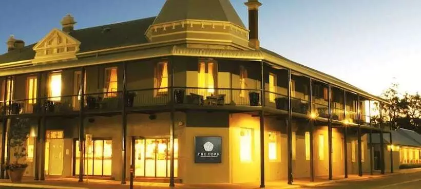 Hotelli The York Palace Accommodation