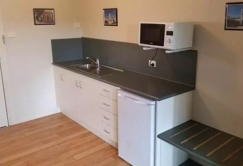 Motelli Ararat Southern Cross Motor Inn