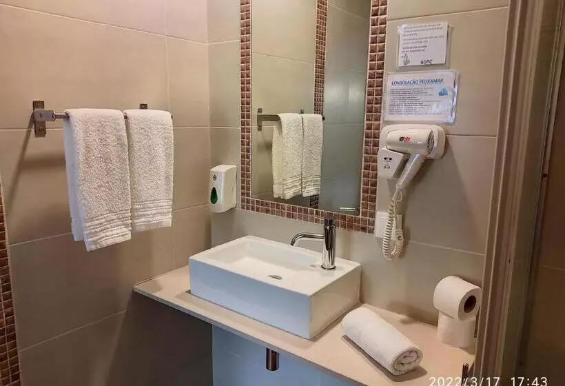 Majatalo Consolação Pedramar