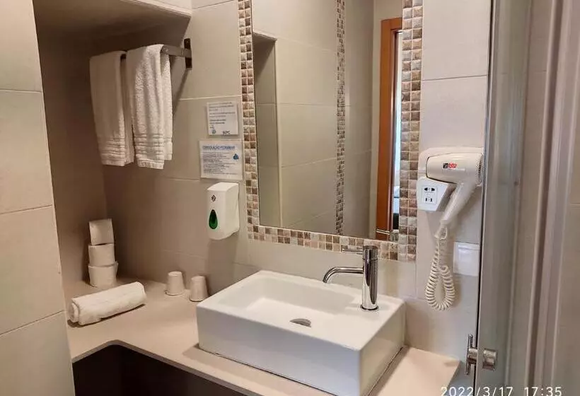Majatalo Consolação Pedramar