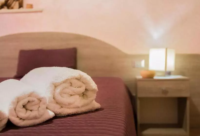 Aamiaismajoitus (B&B) Rooms Gli Arcangeli   Affitti Brevi Italia