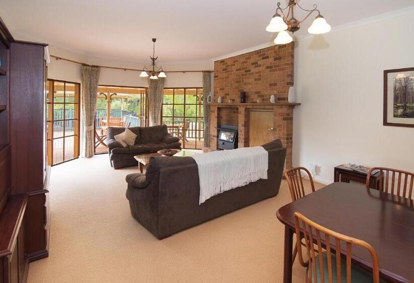 مبيت وإفطار Pinda Lodge