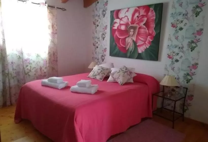 Hospedaria Moiras Encantadas