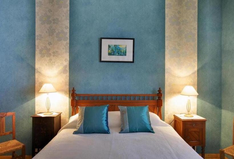 Hospedaria Moiras Encantadas