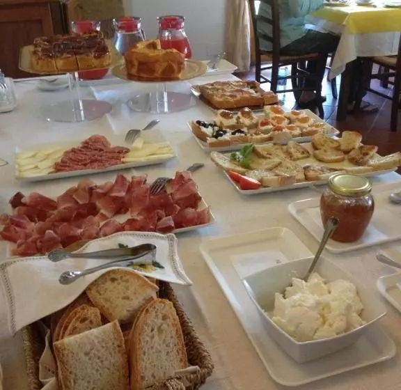 Hotelli Agriturismo La Sede Di Carlo