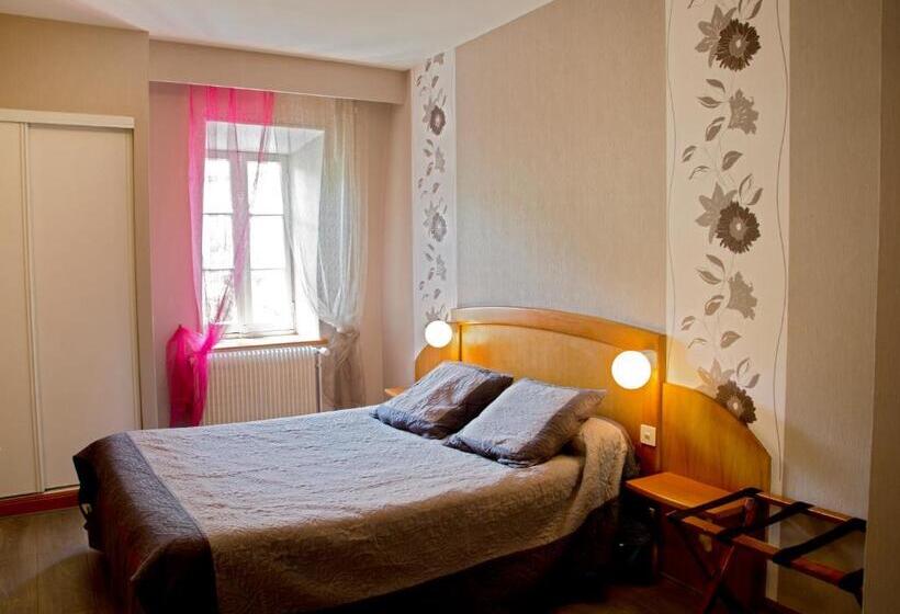 فندق Auberge Saint Fleuret
