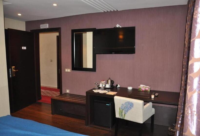 Hotel Emilio Moretti