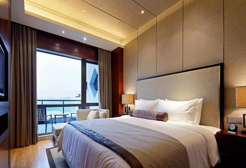 ホテル Jinling Resort Tianquan Lake