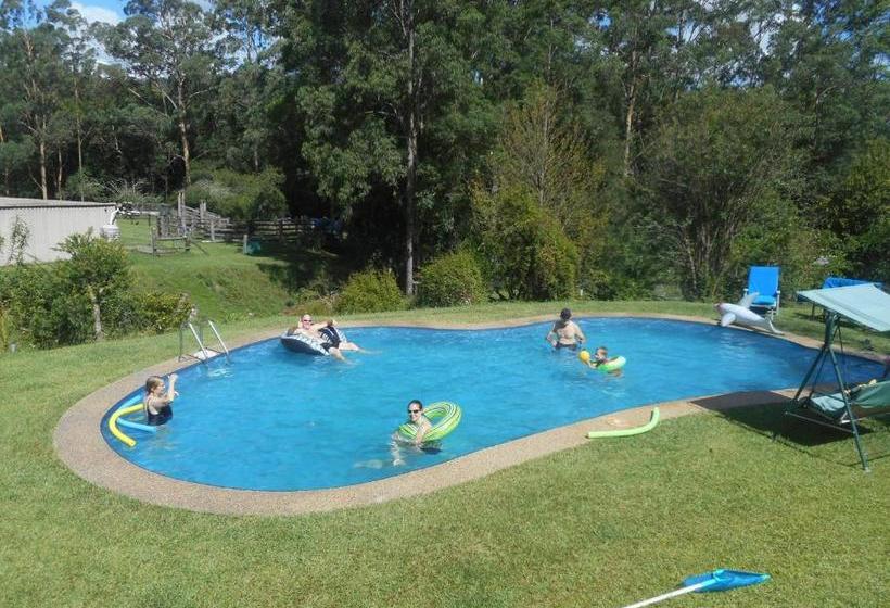 Отель Peacehaven Country Cottages