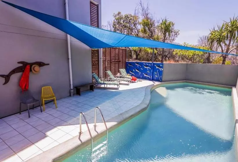 Loka Santi 10   Beachfront Unit