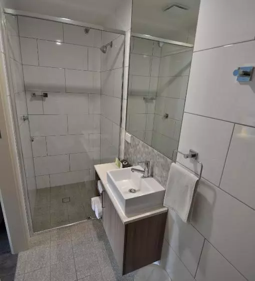 Motelli 105 On The Park