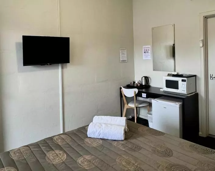 Motelli 105 On The Park