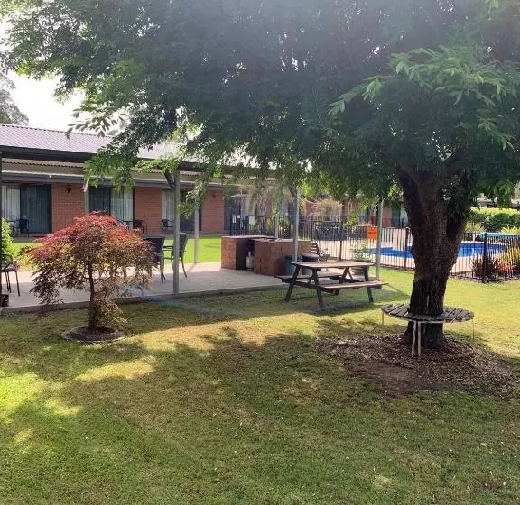 Motel Alexandra Motor Inn   Victoria Aus