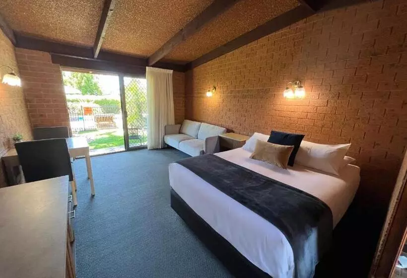 Motel Alexandra Motor Inn   Victoria Aus