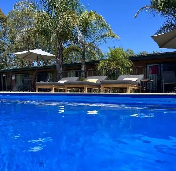 Motel Alexandra Motor Inn   Victoria Aus