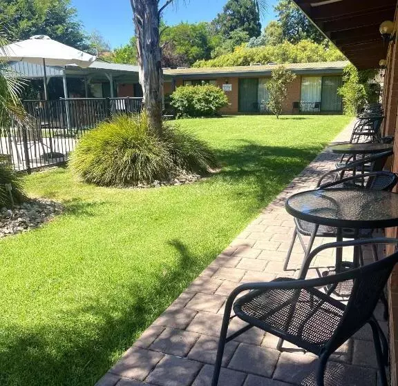 Motel Alexandra Motor Inn   Victoria Aus