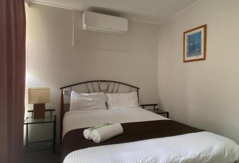 فندق على الطريق Warrina Motor Inn Wodonga Cbd