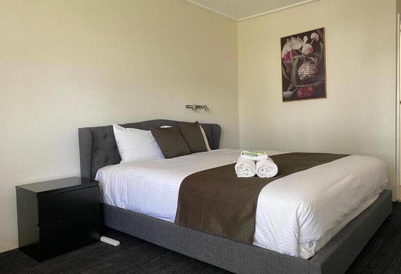 فندق على الطريق Warrina Motor Inn Wodonga Cbd
