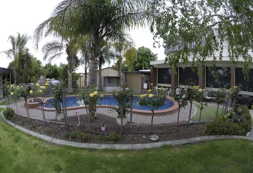 モーテル Warrina Motor Inn Wodonga Cbd