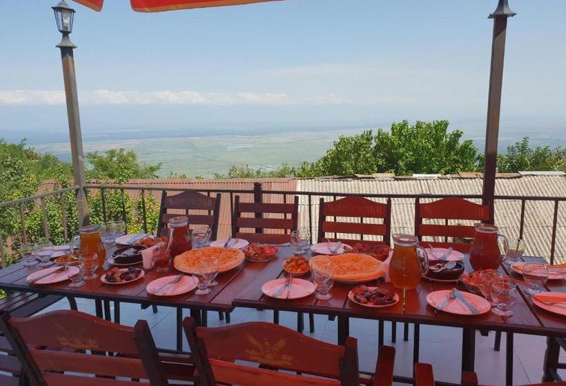 پانسیون Guest House Kusika