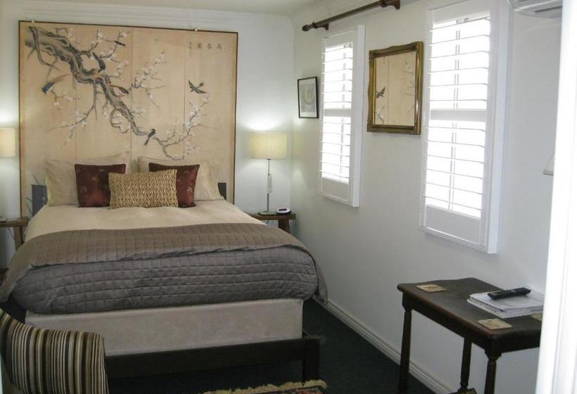 پانسیون Three Chimneys Bed And Breakfast Boutique Guest House