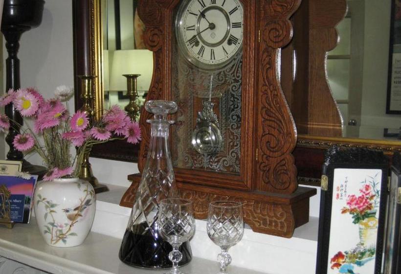 پانسیون Three Chimneys Bed And Breakfast Boutique Guest House